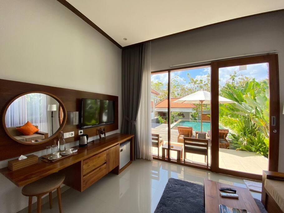 Batununggul Nau Nusa Villa מראה חיצוני תמונה